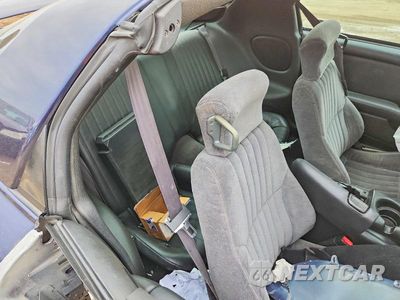 Zdjęcie 10 z 12 samochodu: 2000 PONTIAC FIREBIRD FORMULA VIN:2G2FV22G1Y2104478 - miniatura