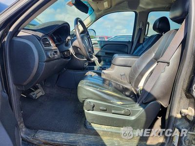 Zdjęcie 7 z 13 samochodu: 2011 GMC YUKON SLT VIN:1GKS1CE04BR150051 - miniatura