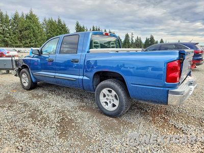Drugie zdjęcie samochodu z przodu: 2005 DODGE DAKOTA QUAD SLT VIN:1D7HE48N25S209687 - miniatura