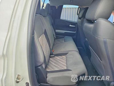 Zdjęcie 10 z 12 samochodu: 2018 TOYOTA TUNDRA SR5 VIN:5TFUW5F12JX708742 - miniatura