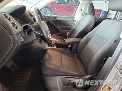 Zdjęcie 7 z 13 samochodu: 2017 VOLKSWAGEN TIGUAN S VIN:WVGAV7AX5HK044839 - miniatura