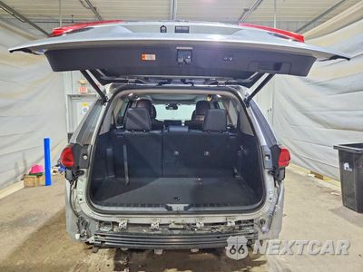 Zdjęcie 6 z 13 samochodu: 2025 TOYOTA GRAND HIGHLANDER HYBRID XLE VIN:5TDACAB58SS050459 - miniatura