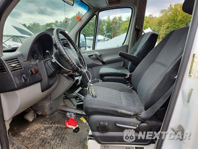 Zdjęcie 7 z 13 samochodu: 2010 MERCEDES-BENZ SPRINTER 2500 VIN:WDZPE8CC6A5455542 - miniatura