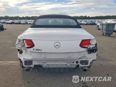 Zdjęcie 6 z 13 samochodu: 2017 MERCEDES-BENZ C 300 VIN:WDDWK4JB1HF517009 - miniatura