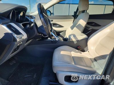 Zdjęcie 7 z 13 samochodu: 2019 JAGUAR E-PACE SE VIN:SADFP2FX1K1Z35616 - miniatura