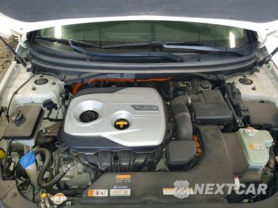 Zdjęcie 11 z 12 samochodu: 2016 HYUNDAI SONATA HYBRID LIMITED VIN:KMHE34L17GA015717 - miniatura