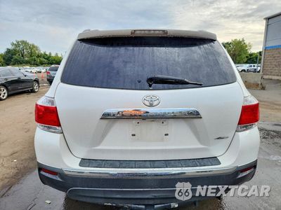 Zdjęcie 6 z 13 samochodu: 2012 TOYOTA HIGHLANDER SE VIN:5TDBK3EH3CS094895 - miniatura