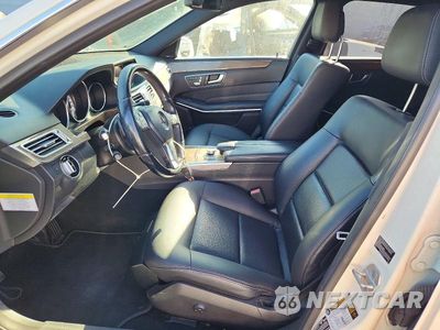 Zdjęcie 7 z 12 samochodu: 2014 MERCEDES-BENZ E 350 VIN:WDDHF5KB6EA786861 - miniatura