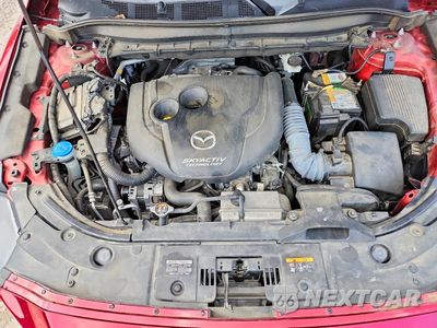 Zdjęcie 11 z 12 samochodu: 2019 MAZDA CX-5 SIGNATURE VIN:JM3KFBE22K0652092 - miniatura
