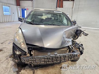 Piąte zdjęcie samochodu w środku: 2013 HONDA FIT VIN:JHMGE8H30DC022239 - miniatura