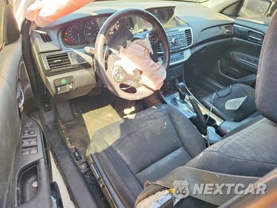 Zdjęcie 8 z 13 samochodu: 2013 HONDA ACCORD SPORT VIN:1HGCR2F55DA105099 - miniatura