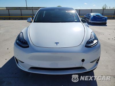 Piąte zdjęcie samochodu w środku: 2021 TESLA MODEL Y VIN:5YJYGDEE3MF082243 - miniatura