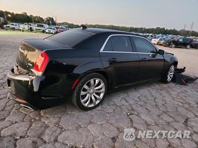 Trzecie zdjęcie samochodu z tyłu: 2021 CHRYSLER 300 TOURING VIN:2C3CCAAG8MH614970 - miniatura