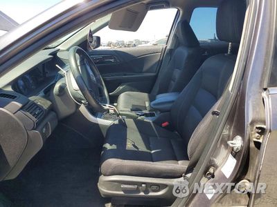 Zdjęcie 7 z 13 samochodu: 2015 HONDA ACCORD SPORT VIN:1HGCR2F54FA215404 - miniatura