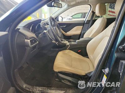 Zdjęcie 7 z 13 samochodu: 2018 JAGUAR F-PACE PREMIUM VIN:SADCJ2FX8JA295276 - miniatura