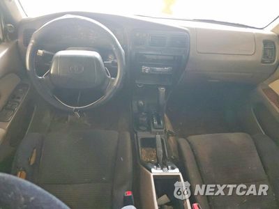 Zdjęcie 8 z 12 samochodu: 1996 TOYOTA 4RUNNER LIMITED VIN:JT3HN87R4T0016735 - miniatura