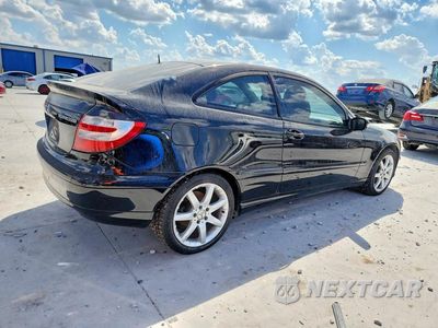 Trzecie zdjęcie samochodu z tyłu: 2005 MERCEDES-BENZ C 230K SPORT COUPE VIN:WDBRN40J05A650584 - miniatura