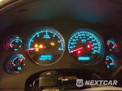 Zdjęcie 9 z 12 samochodu: 2007 GMC NEW SIERRA K1500 VIN:2GTFK13Y471689695 - miniatura