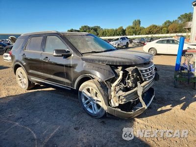 Czwarte zdjęcie samochodu z boku: 2017 FORD EXPLORER XLT VIN:1FM5K8D88HGA21322 - miniatura