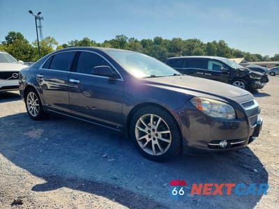 Czwarte zdjęcie samochodu z boku: 2010 CHEVROLET MALIBU LTZ VIN:1G1ZE5EB2A4123169 - miniatura
