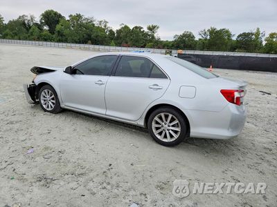 Drugie zdjęcie samochodu z przodu: 2014 TOYOTA CAMRY XLE VIN:4T4BF1FK8ER395181 - miniatura