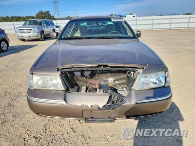 Piąte zdjęcie samochodu w środku: 2003 MERCURY GRAND MARQUIS LS VIN:2MEFM75WX3X671233 - miniatura