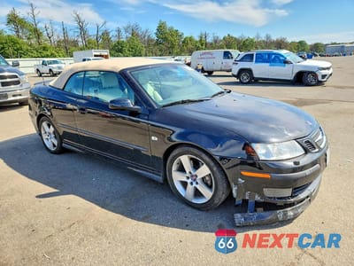 Czwarte zdjęcie samochodu z boku: 2007 SAAB 9-3 AERO 2D CONVERTI VIN:YS3FH71U276106348 - miniatura