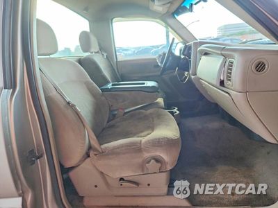 Zdjęcie 10 z 12 samochodu: 2002 CHEVROLET SILVERADO C1500 VIN:1GCEC14T82Z182908 - miniatura