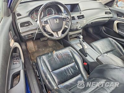 Zdjęcie 8 z 12 samochodu: 2009 HONDA ACCORD EXL VIN:1HGCS12869A014204 - miniatura