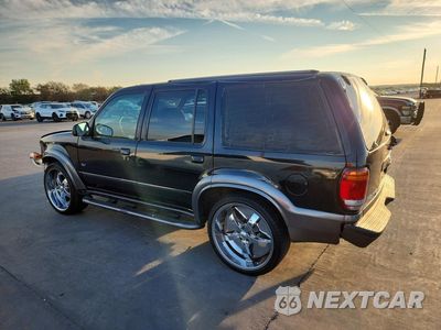 Drugie zdjęcie samochodu z przodu: 2000 FORD EXPLORER XLT VIN:1FMZU63E0YZA92042 - miniatura