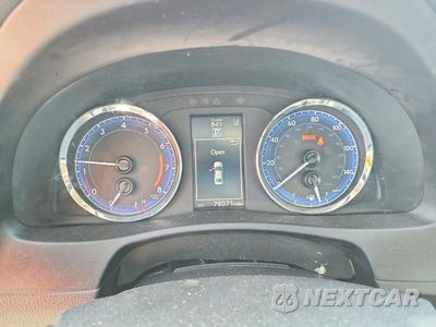 Zdjęcie 9 z 13 samochodu: 2018 TOYOTA COROLLA SE VIN:5YFBURHE1JP845738 - miniatura
