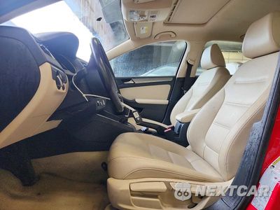 Zdjęcie 7 z 12 samochodu: 2015 VOLKSWAGEN JETTA SE VIN:3VWD17AJ3FM283995 - miniatura