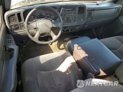 Zdjęcie 8 z 12 samochodu: 2004 CHEVROLET SILVERADO C1500 VIN:2GCEC19V641124656 - miniatura