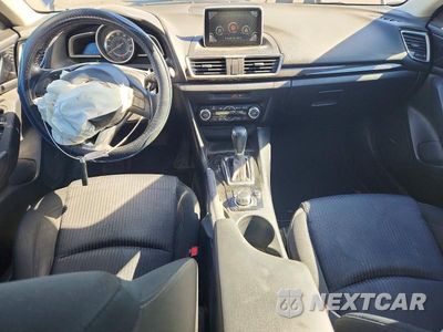 Zdjęcie 8 z 12 samochodu: 2016 MAZDA 3 VIN:3MZBM1M78GM326109 - miniatura