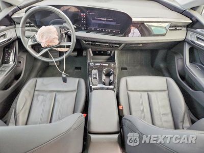 Zdjęcie 8 z 12 samochodu: 2025 AUDI A6 E-TRON PREMIUM 60 VIN:WAU1DAGH2SA022487 - miniatura