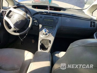 Zdjęcie 8 z 12 samochodu: 2010 TOYOTA PRIUS II VIN:JTDKN3DU9A1175500 - miniatura
