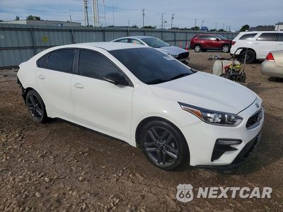 Czwarte zdjęcie samochodu z boku: 2020 KIA FORTE GT LINE VIN:3KPF34AD8LE238135 - miniatura