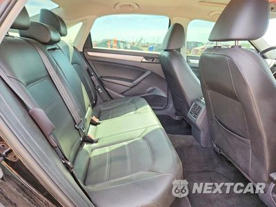 Zdjęcie 10 z 12 samochodu: 2013 VOLKSWAGEN PASSAT SE VIN:1VWBH7A30DC081425 - miniatura