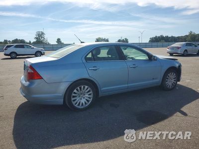 Trzecie zdjęcie samochodu z tyłu: 2010 FORD FUSION HYBRID VIN:3FADP0L37AR316392 - miniatura