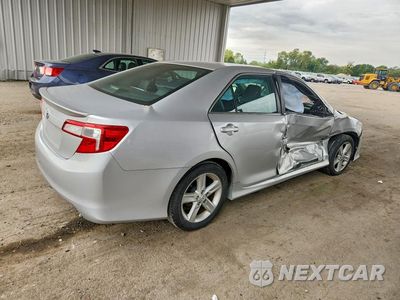 Trzecie zdjęcie samochodu z tyłu: 2012 TOYOTA CAMRY SE VIN:4T1BF1FKXCU106972 - miniatura