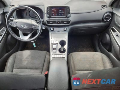 Zdjęcie 8 z 12 samochodu: 2021 HYUNDAI KONA SEL VIN:KM8K23AG6MU132965 - miniatura