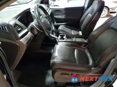 Zdjęcie 7 z 13 samochodu: 2019 HONDA ODYSSEY EXL VIN:5FNRL6H76KB130145 - miniatura