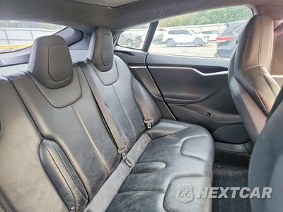 Zdjęcie 10 z 12 samochodu: 2015 TESLA MODEL S VIN:5YJSA1E4XFF113990 - miniatura