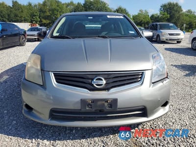 Piąte zdjęcie samochodu w środku: 2012 NISSAN SENTRA 2.0 VIN:3N1AB6AP2CL710220 - miniatura