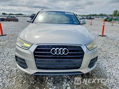 Piąte zdjęcie samochodu w środku: 2017 AUDI Q3 PREMIUM VIN:WA1BCCFS2HR002716 - miniatura
