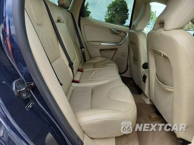 Zdjęcie 11 z 13 samochodu: 2012 VOLVO XC60 3.2 VIN:YV4952DL4C2325149 - miniatura