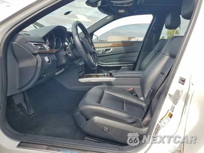 Zdjęcie 7 z 12 samochodu: 2014 MERCEDES-BENZ E 350 VIN:WDDHF5KB2EA977869 - miniatura
