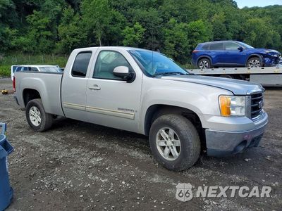 Czwarte zdjęcie samochodu z boku: 2008 GMC SIERRA C1500 VIN:2GTEC19J581227375 - miniatura