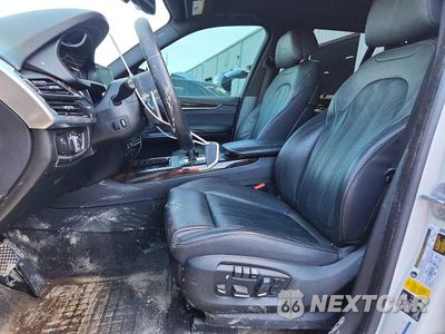 Zdjęcie 7 z 13 samochodu: 2018 BMW X5 XDRIVE50I VIN:5UXKR6C59J0U14418 - miniatura