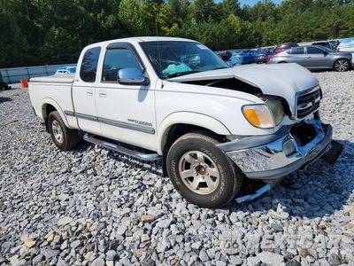 Czwarte zdjęcie samochodu z boku: 2001 TOYOTA TUNDRA SR5 VIN:5TBRT34191S142244 - miniatura